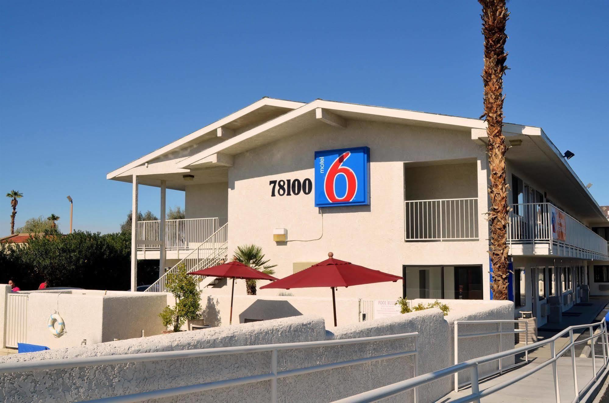 Motel 6-Palm Desert, Ca - Palm Springs Area Бермуда-Дюнс Экстерьер фото